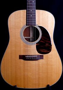 2009 MARTIN D-18 w/ OHSC!