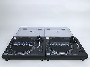 2 Technics SL-1200 MK3D Turntables in Excellent Condition