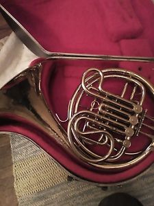 F.E. Olds & son double french horn