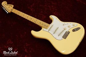 Fender Yngwie Malmsteen Stratocaster Scalloped Maple Fingerboard Used