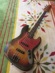 Fender Japan Relic Jazz Bass E-Bass