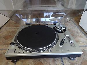 TECHNICS SL 1200mk2  PROFESSIONAL DIRECT DRIVE TURNTABLE + TECHNICS HEADSHELL