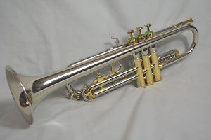 1961 OLDS OPERA PREMIER MODEL O-12 PRO Bb TRUMPET~LARGE BORE ~SOLID NICKEL BELL
