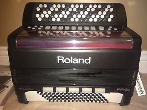 Roland FR-2b Electronic Button V-Accordion