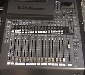 Roland V‑Mixer M‑200i 32‑Channel Professional  Digital Mixing Console