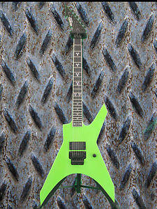 Velocity Guitars - Tribe - Single pickup - Custom    Guitar