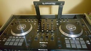 Numark NS7II 4-Ch Serato DJ Controller+ Free accessoriess