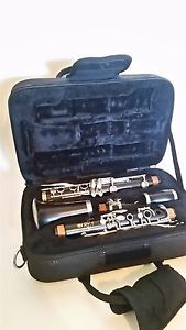 Yamaha Clarinet XT1 Professional w/ Case. Excellent Shape