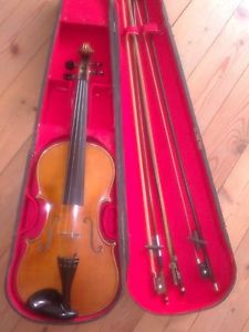 Violino modello Stradivari