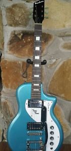 Airline Twintone w/ Bigsby and high quality gig bag in pelham blue no reserve