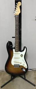 Fender Japan ST62TX 3TS E-Guitar Free Shipping