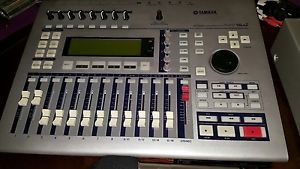 compleateYamaha  AW16g  Recording studiowith 2x fostex monitors x rode con mic