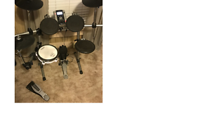 Roland VDrum TD9 Drum Set