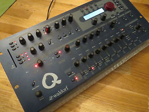 Waldorf Q Rack in der blauen Version