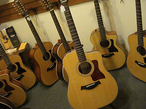 Taylor 210ce Acoustic Guitar with Bag