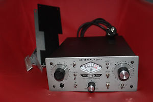 Universal Audio 710 Twin-Finity™ Tube/Solid State Microphone Preamp Mic/Line/DI