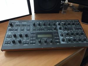 Acces Virus  TI 2 Desktop