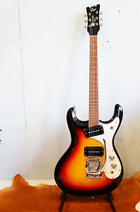Mosrite The Ventures Model Excellent '65 Sunburst Made in Japan E-Guitar
