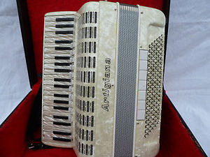 Akkordeon ARTIGIANA 120 Bass 41 Tasten 11 Disk 7 Bassr. weiß-Mussette