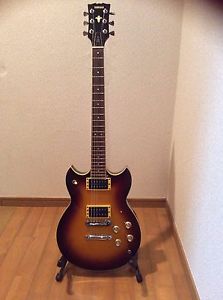 Yamaha SG 600 Guitar