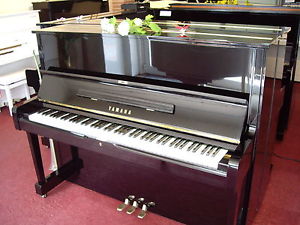 PIANO YAMAHA U1 MAGNIFIQUE - PAYABLE EN 20 FOIS SANS FRAIS*