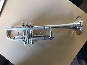 Yamaha C Trumpet YTR8445