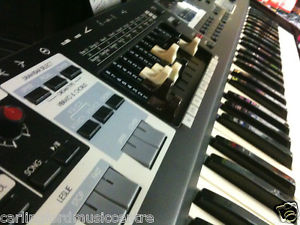 Hammond SK2 organ with classic sounds and two Keyboards @ CarlingfordMUSICcentre