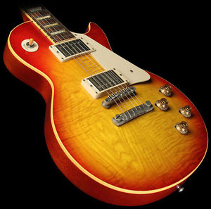 Gibson Custom Shop '60 Les Paul Electric Guitar Washed Cherry