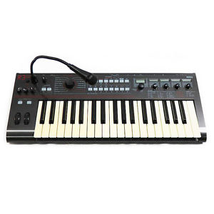 Excellent Japan Freeship synthesizer keyboard Korg R3 Vocoder