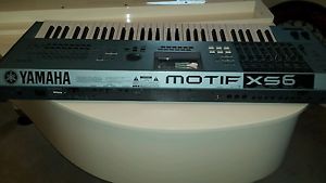 YAMAHA MOTIF XS6
