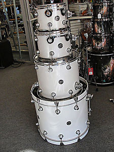 2012 DW Preformance Series White Ice 4 piece drum shell Pack made in USA