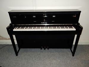 YAMAHA NU1 DIGITAL PIANO ONLY 2 YEARS OLD.