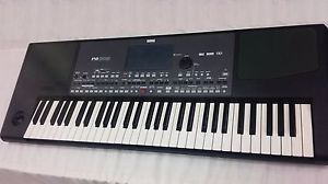 Korg PA600 61-Key Professional Arranger Keyboard‎