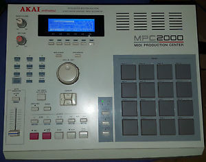 AKAI MPC 2000 MIDI Sampler Sequencer Drum Machine 32MB RAM, UPGRADED BLUE LCD
