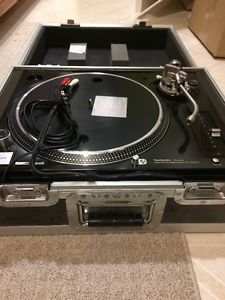 Technics 1210 M5G Road Ready Case Condition 9.8/10; Auction For 1; 2 Available!