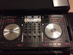 Numark NS6 Digital DJ Controller w/ Odyssey Black Label Flight Case