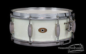 1953-56 Slingerland Radio King Snare Drum : 5.5 x 14 Finish : White Marine Pearl