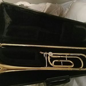 Used Trombone Comes with case and mouthpiece