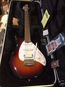 Music Man Silhouette Special with Rosewood Neck and Original Case