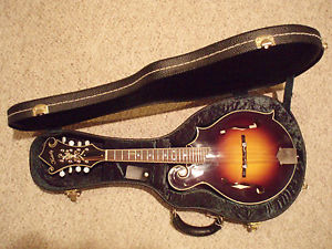 Kentucky KM700 Mandolin hrefhttp