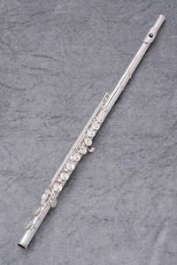 Yamaha YFL-63 Used w / Hard Case