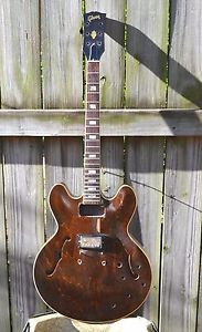 GIBSON  ES-335 WALNUT 1973 NEEDS HUMBUCKING PICKUPS PARTS EZ PROJECT