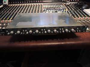 BSS DPR 901 - Dynamic Equaliser