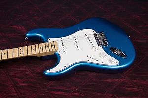 Fender Standard Stratocaster Left Handed Electric Guitar Lake Placid Blue Maple