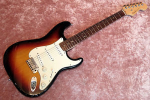 Fender USA American Deluxe Stratocaster 2009 E-Guitar Free Shipping