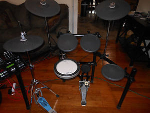 Yamaha DTX532K electric  drum set