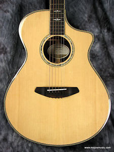 Breedlove Stage Concert 2016 Natural