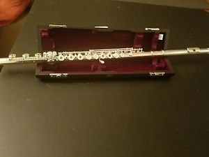 Yamaha Flute - YFL-684