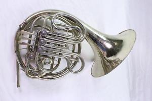 Holton H179 Farkas Model Professional French Horn NICE QuinnTheEskimo