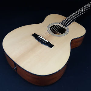 Eastman E6OM Spruce Mahogany Aco